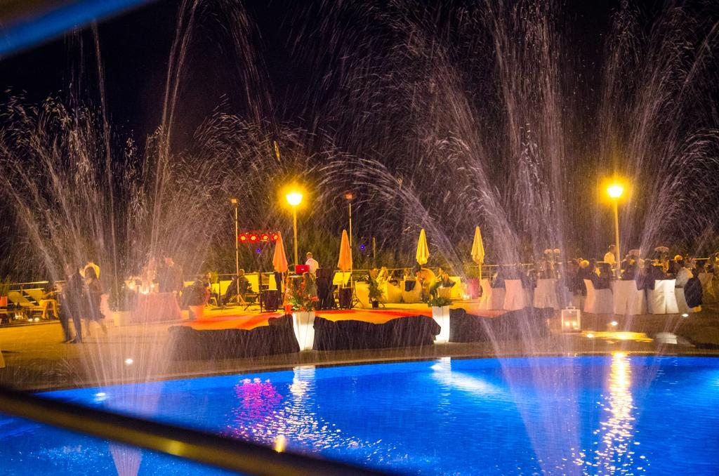 Mon Reve Resort Taranto Exteriör bild